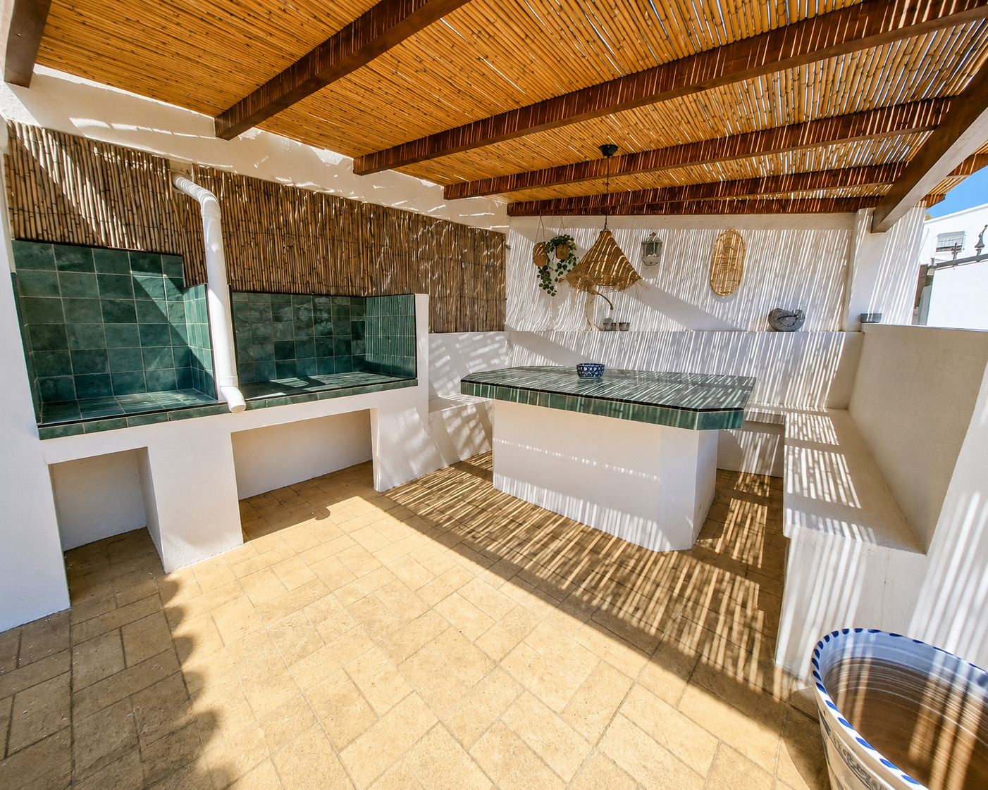6 Bedroom Villa for Sale in Benissa