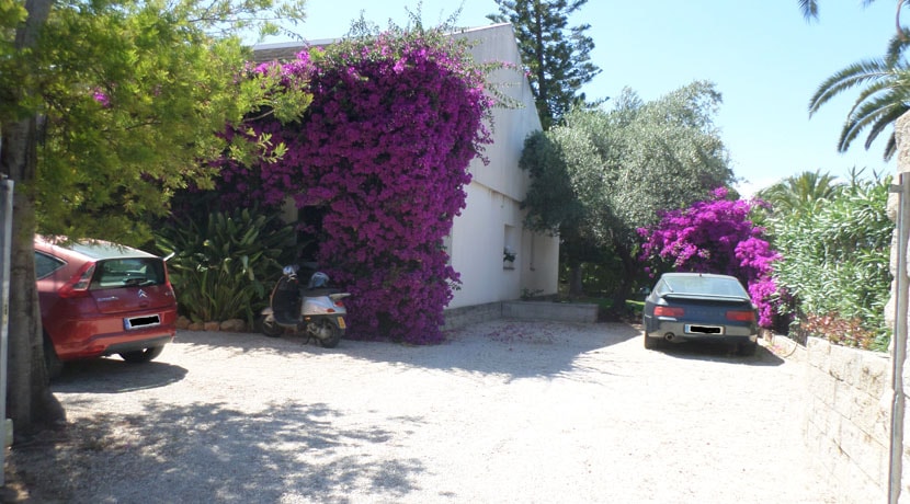 4 Bedroom Villa for Sale in Denia