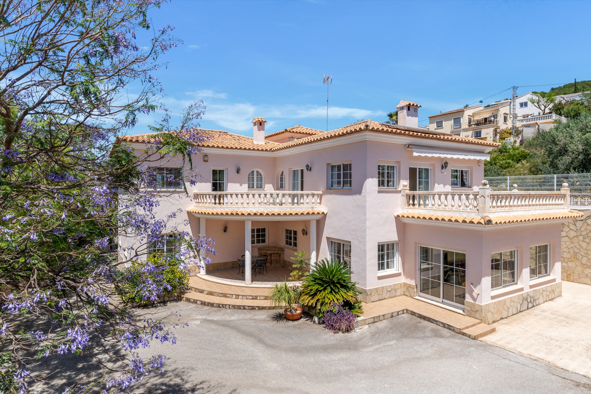 Villa