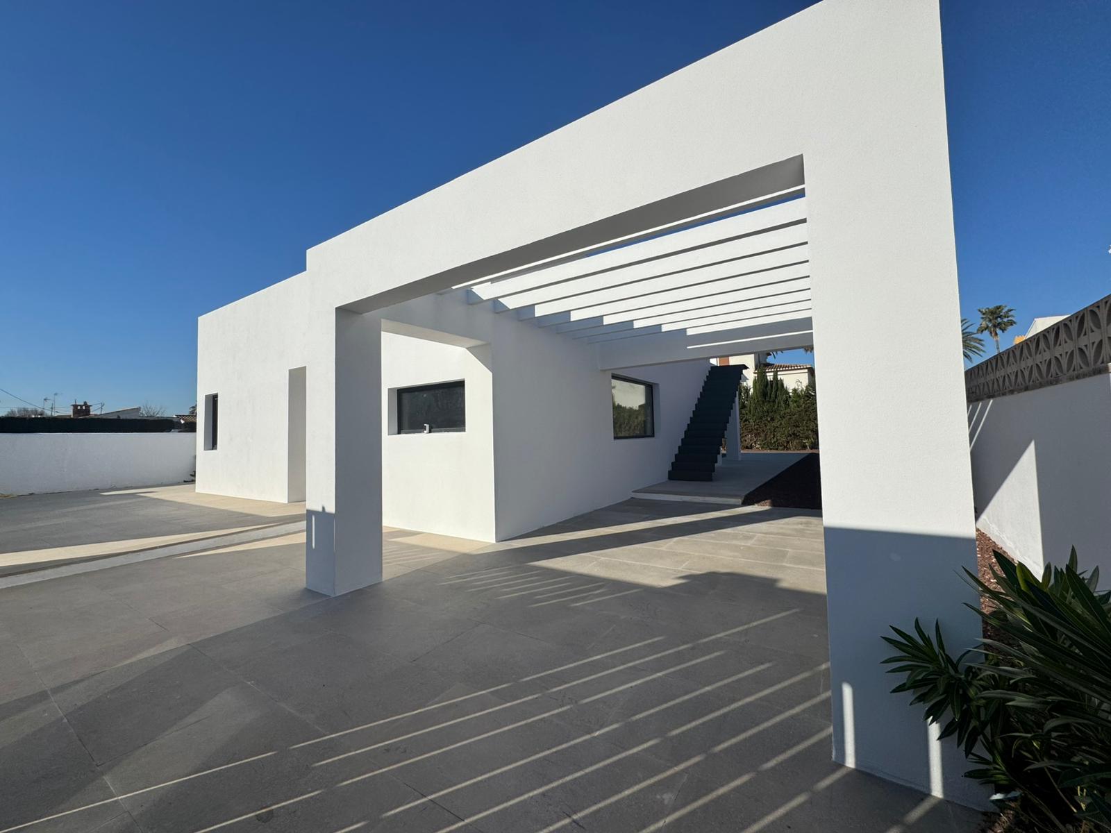 3 Bedroom Villa for Sale in Denia