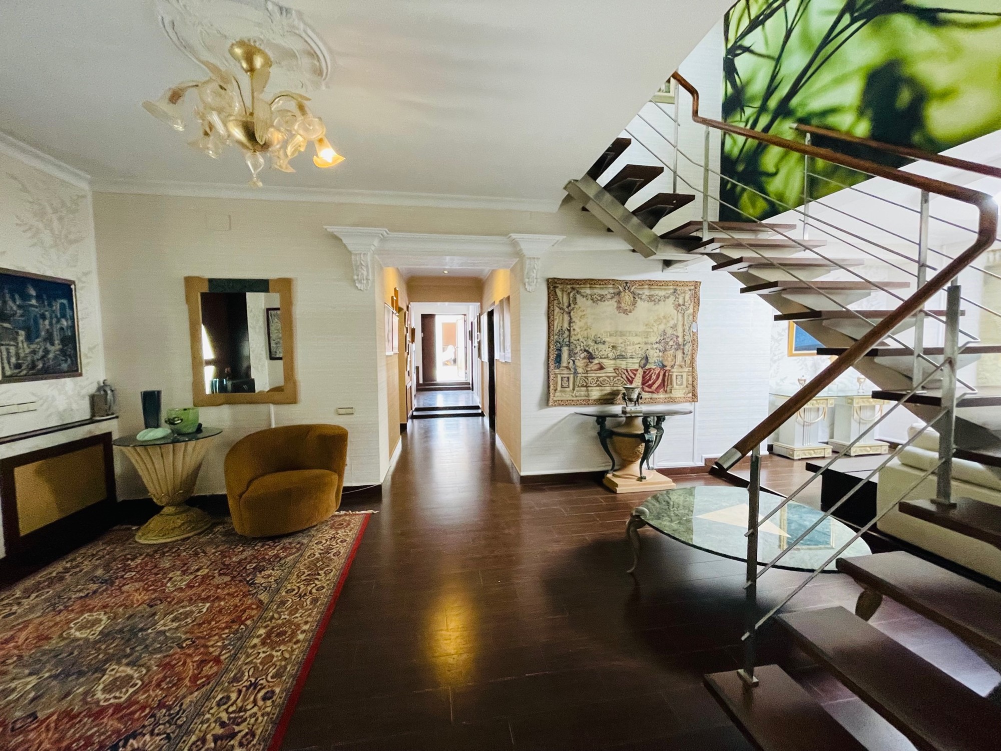 7 Bedroom Villa for Sale in Denia