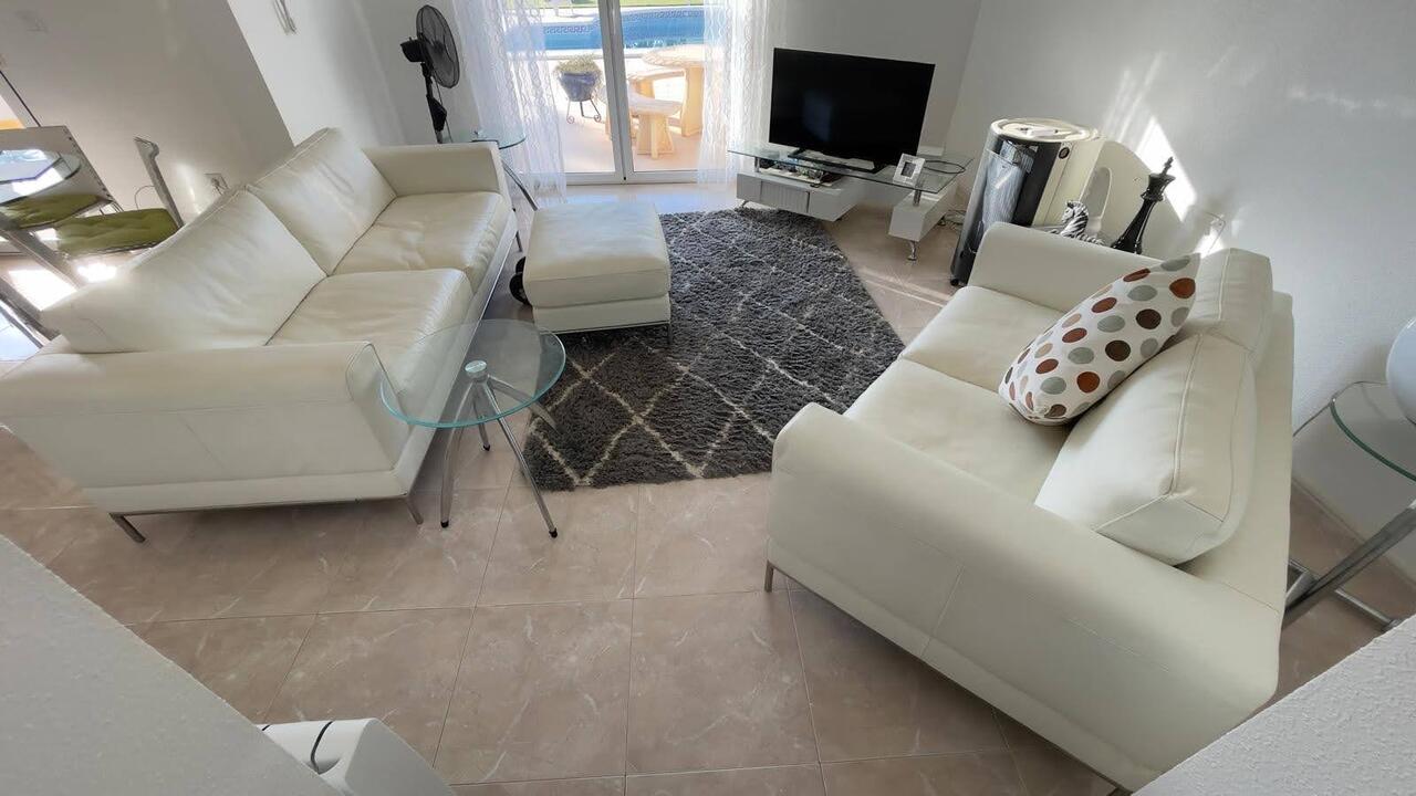 Property Image 3 Property Image 3