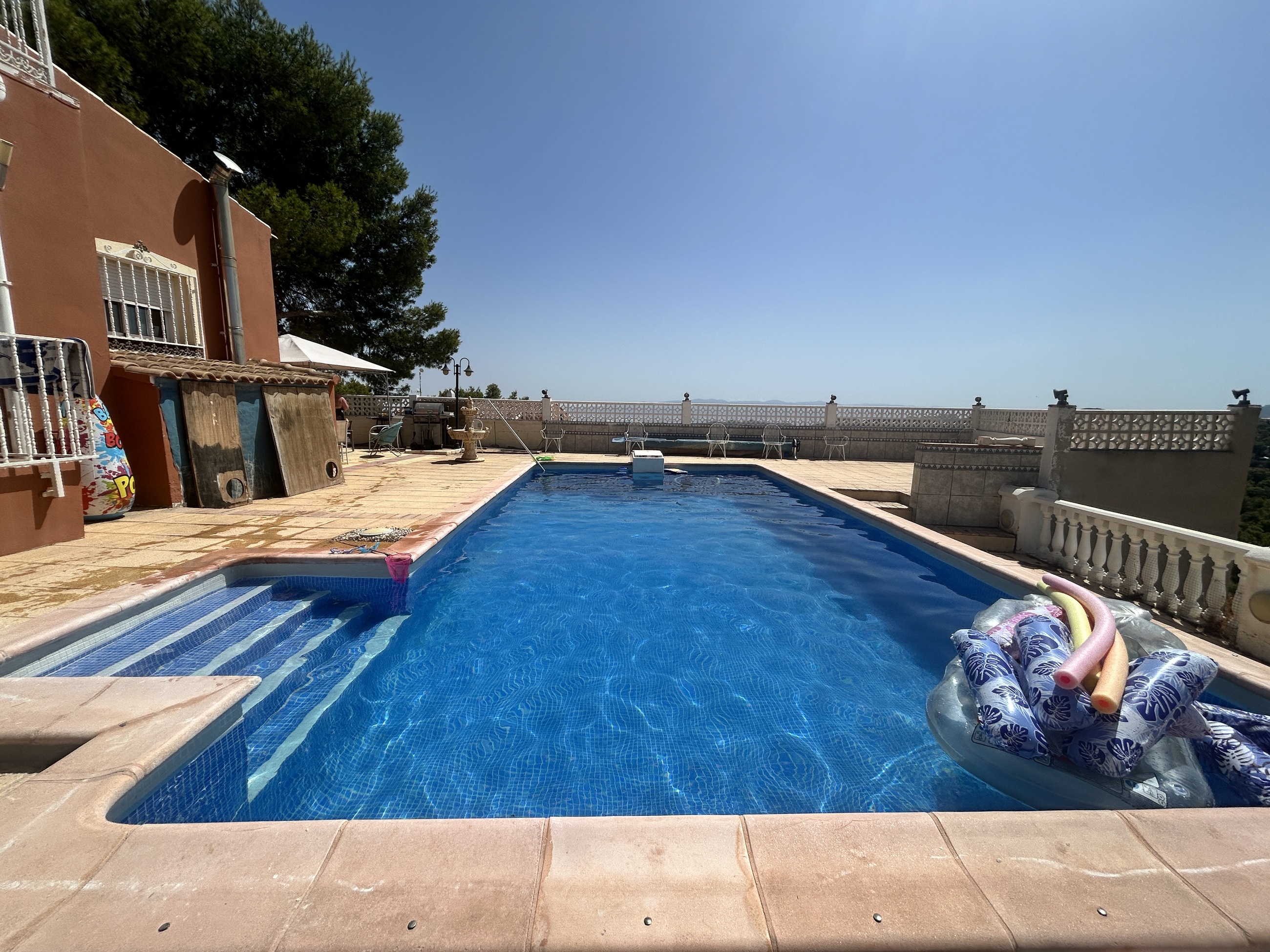 4 Bedroom Villa for Sale in Aledo